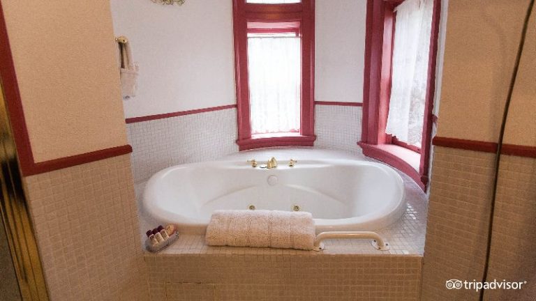 Capitol Hill Mansion Bed & Breakfast Inn