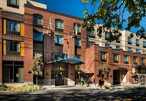 The Maxwell Hotel