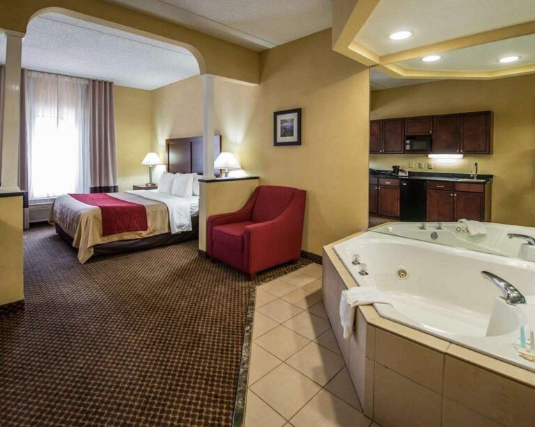 Comfort Inn & Suites Morganton