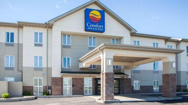 Comfort Inn & Suites Harrisonville