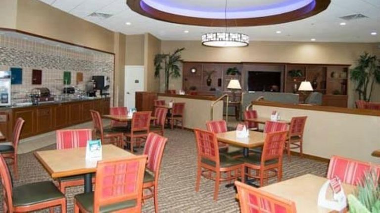Comfort Inn & Suites Plano East