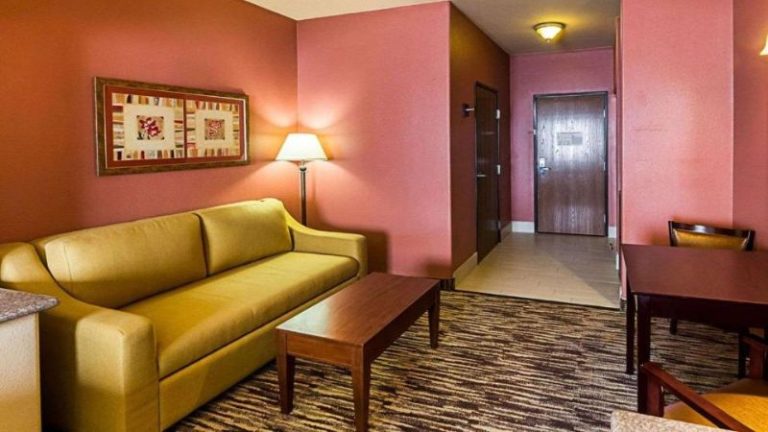 Comfort Suites McAllen Airport and La Plaza Mall