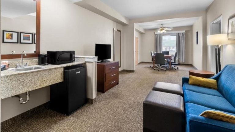 Comfort Suites Goodlettsville Rivergate