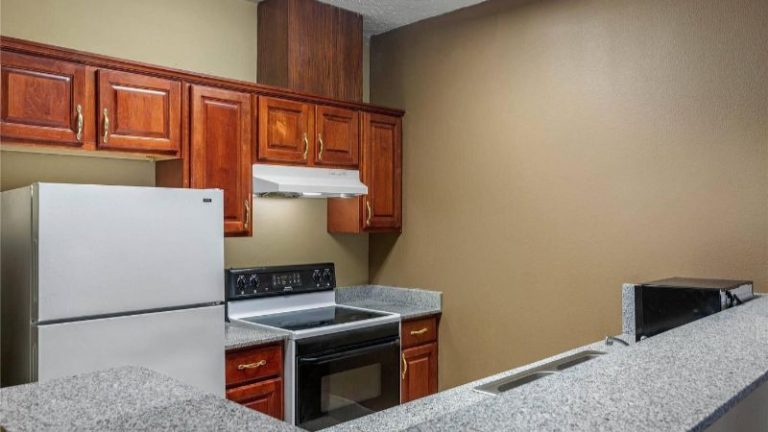 Comfort Suites The Colony – Plano West