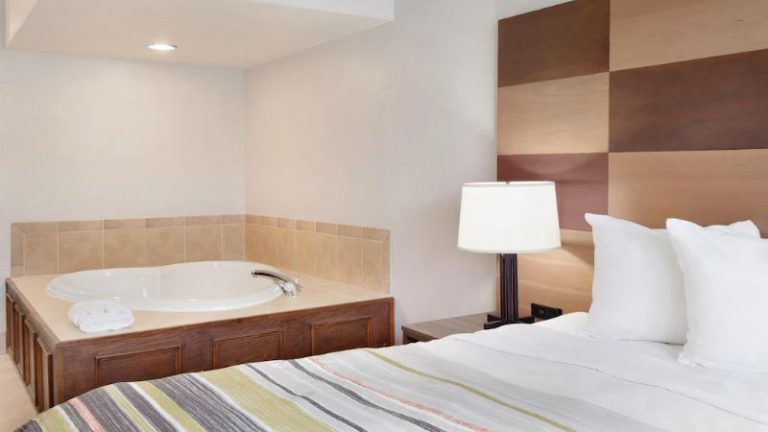 Country Inn & Suites by Radisson