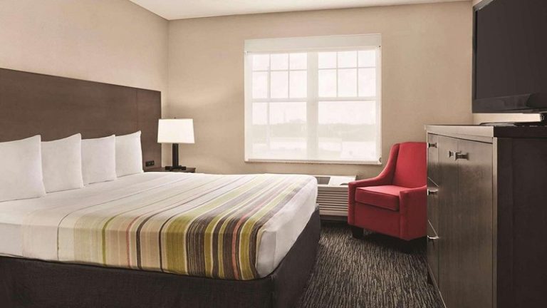 Country Inn & Suites by Radisson, Tampa/Brandon, FL