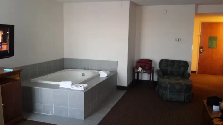 Days Inn & Suites by Wyndham Denver International Airport