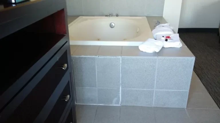 Days Inn & Suites by Wyndham Denver International Airport