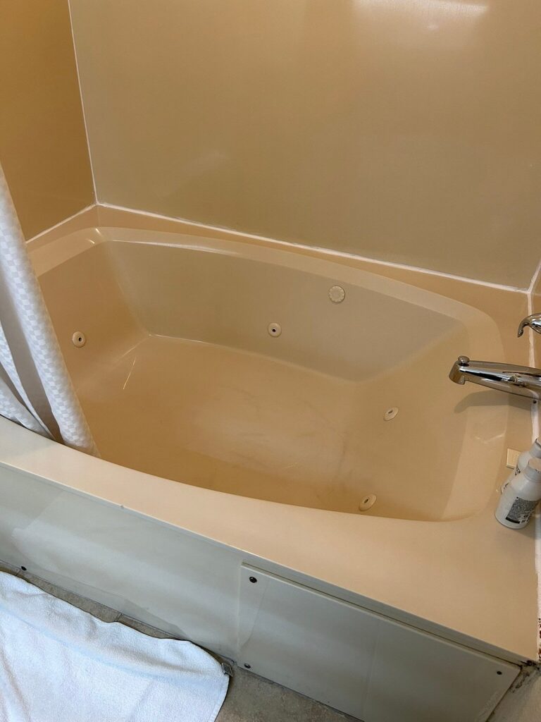 Days Inn & Suites by Wyndham Hickory