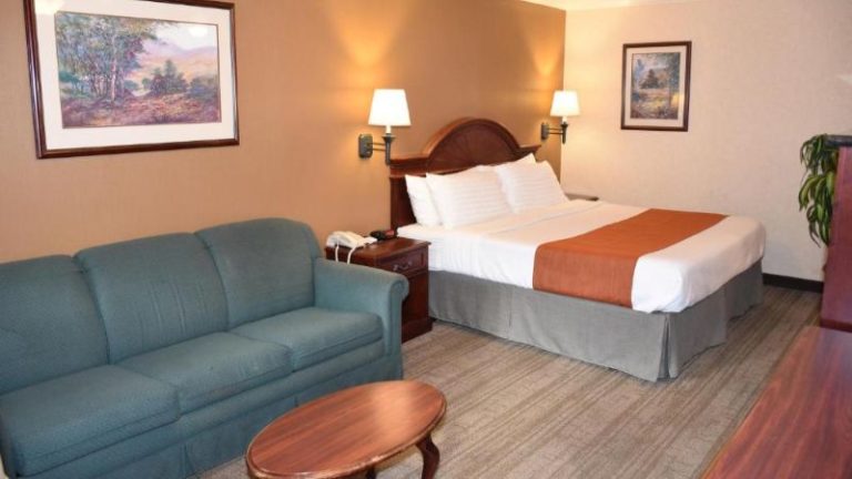 Dynasty Suites Redlands