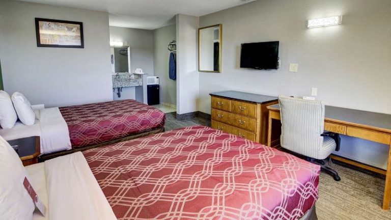 Econo Lodge Norfolk Airport