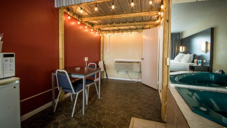 Envi Boutique Hotel, Henderson, Kentucky