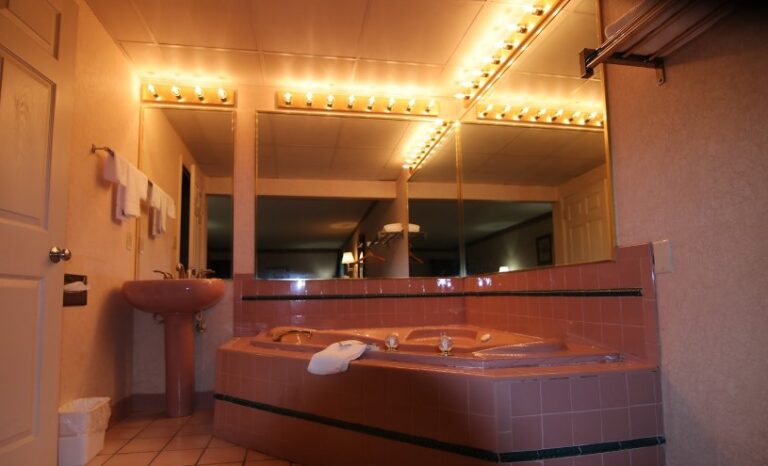 Executive Inn