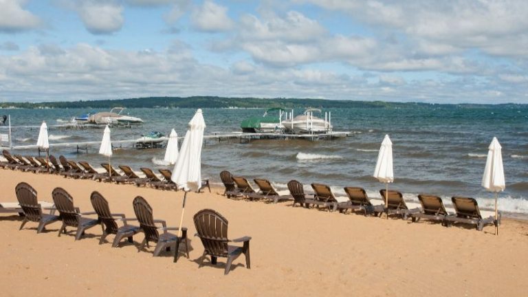 Grand Beach Resort Hotel
