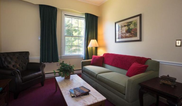 Green Park Inn