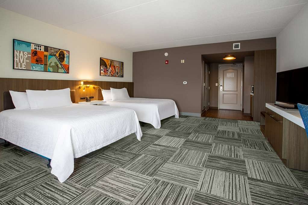 Omni hotel downtown Nashville king suite - YouTube
