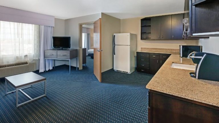 Holiday Inn Express & Suites Pharr, an IHG Hotel