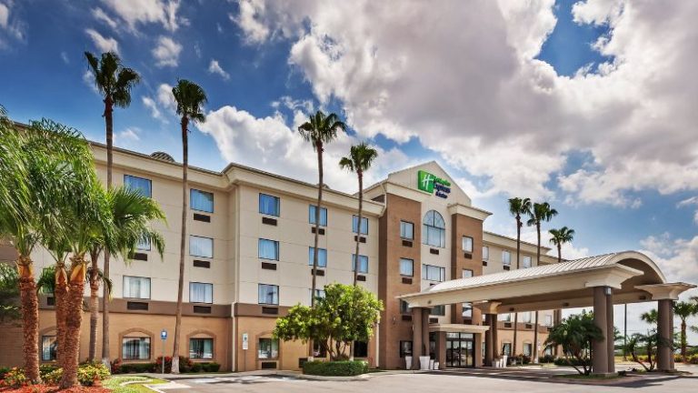 Holiday Inn Express & Suites Pharr, an IHG Hotel