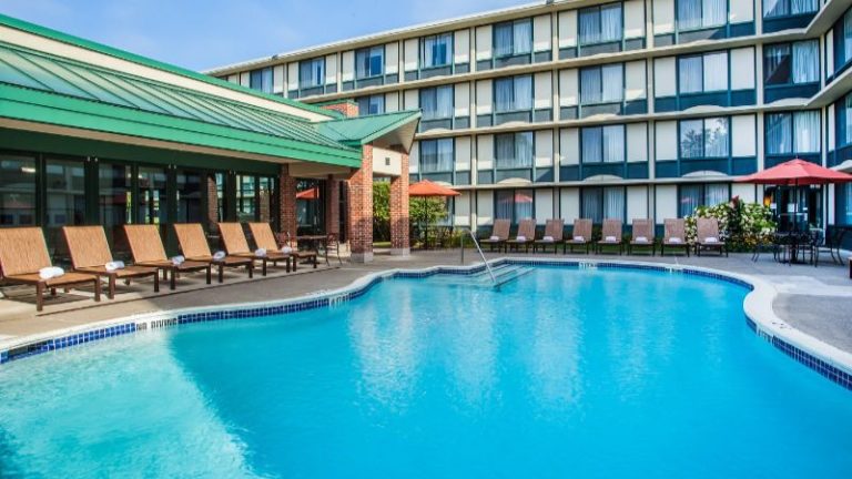 Holiday Inn Saratoga Springs, an IHG Hotel