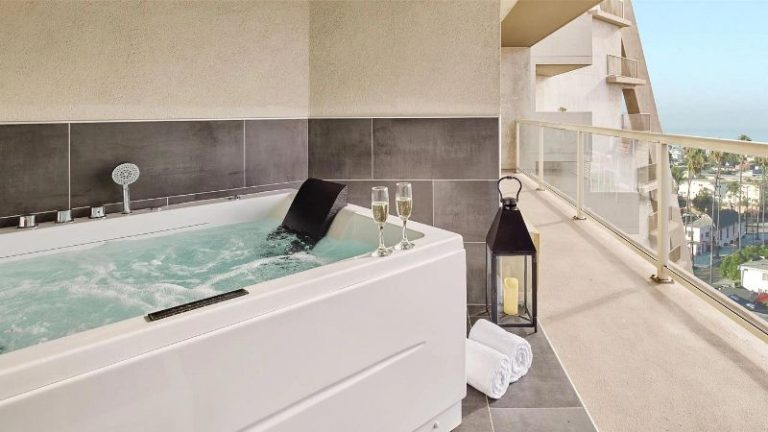 Hyatt Centric Delfina Santa Monica