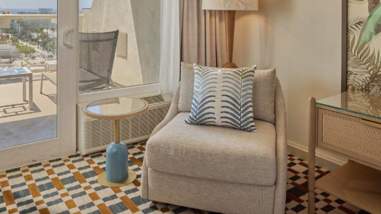 Hyatt Centric Delfina Santa Monica