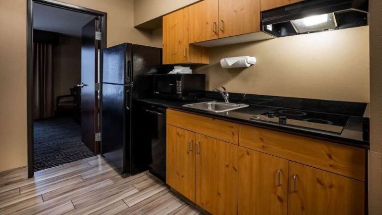 La Quinta Inn & Suites by Wyndham Eugene