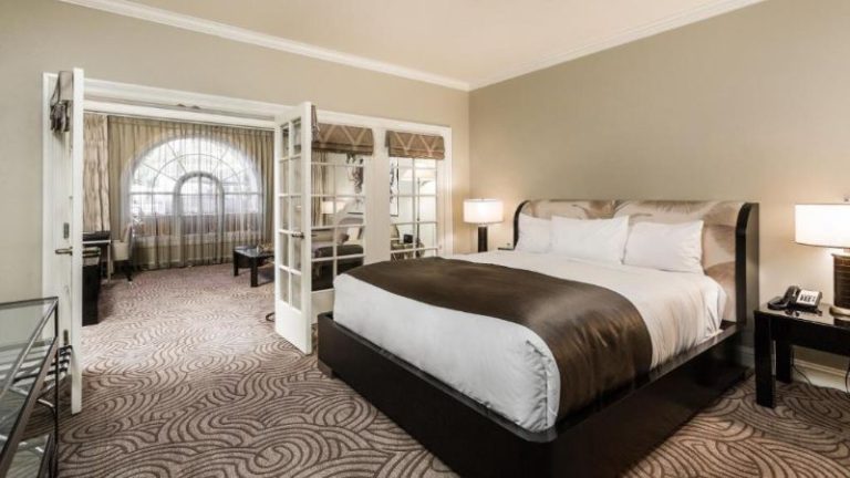 Montecito Inn