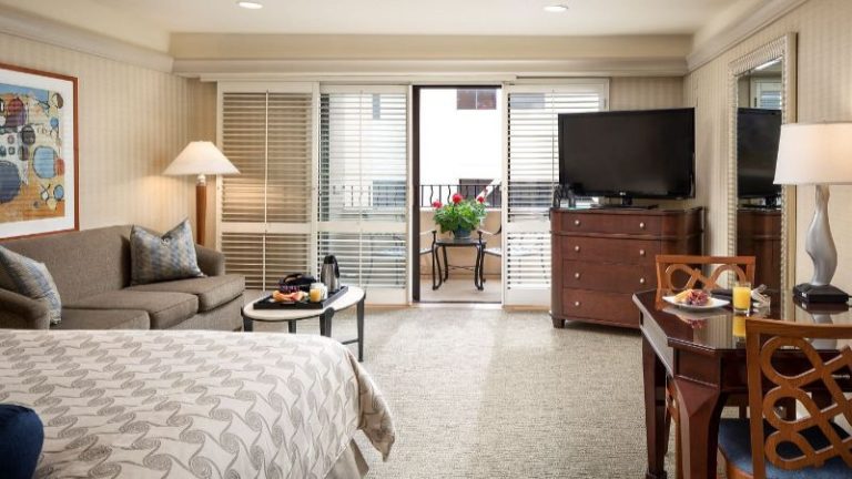 Monterey Bay Inn