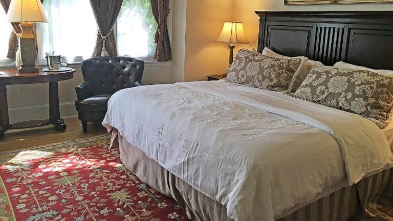 Morris House Hotel