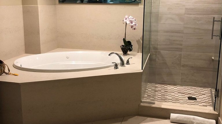 Opal Sands Resort & Spa