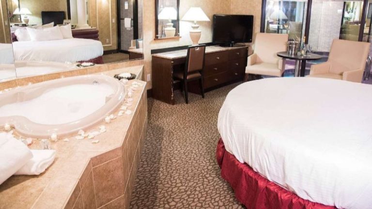 Paradise Stream Resort