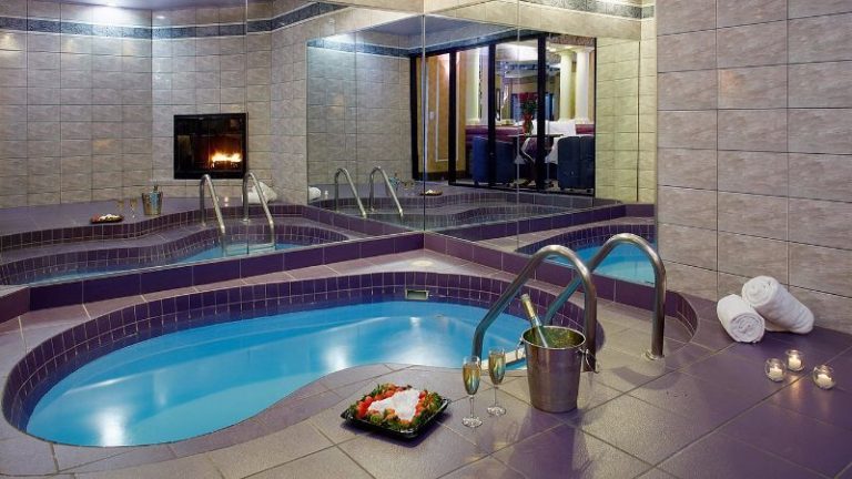 Paradise Stream Resort