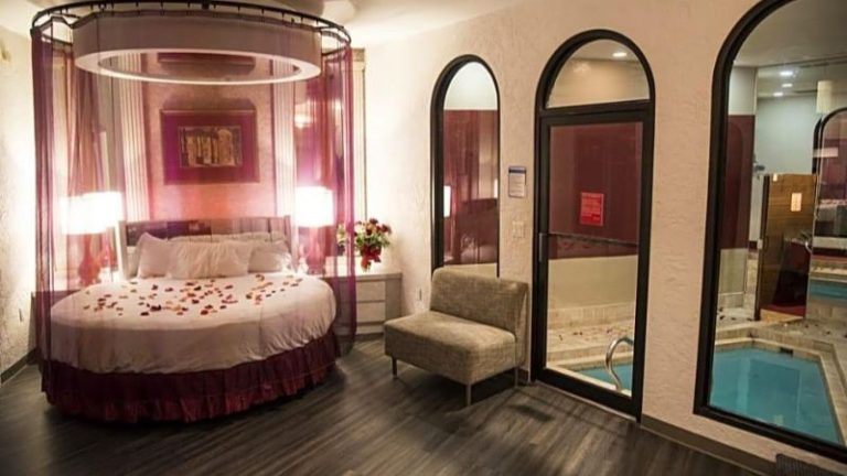 Pocono Palace Resort