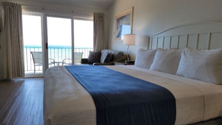 Pointes North Beachfront Resort Hotel