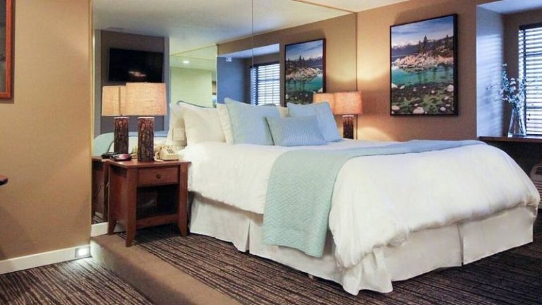 Postmarc Hotel and Spa Suites
