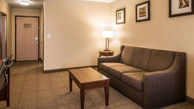 Quality Inn & Suites