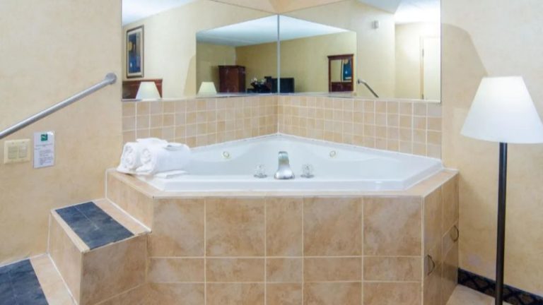Coldwater Inn & Suites near I 69