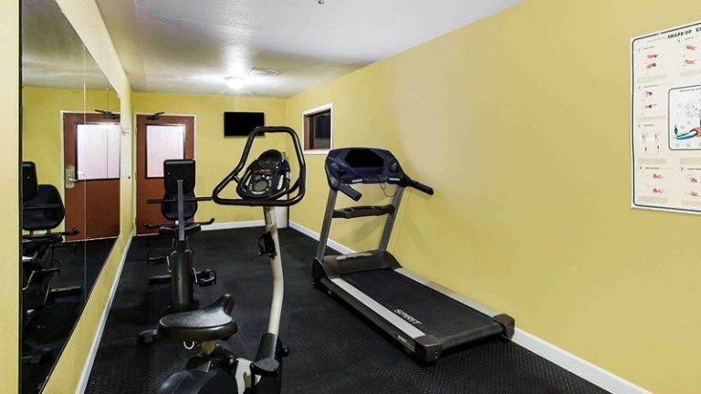 Ramada by Wyndham Sioux Falls