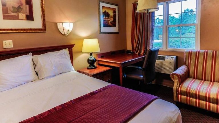 Red Carpet Inn Berlin