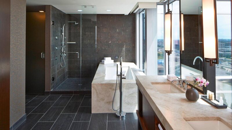 Renaissance Dallas at Plano Legacy West Hotel - jacuzzi hotel room