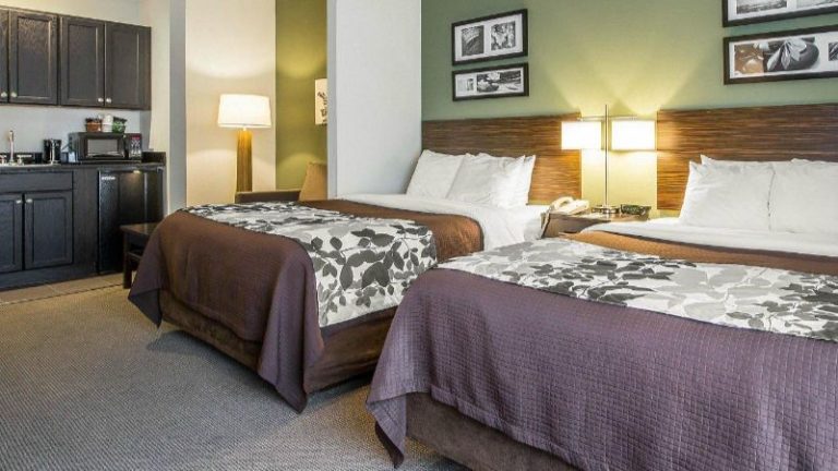 Sleep Inn & Suites Queensbury – Lake George