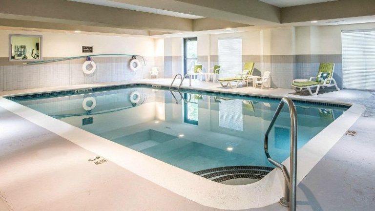 Sleep Inn & Suites Queensbury – Lake George