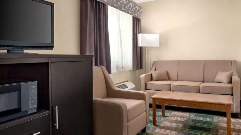 Super 8 by Wyndham Chillicothe