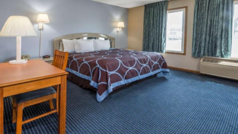 Super 8 by Wyndham O’Fallon MO/St. Louis Area, Missouri