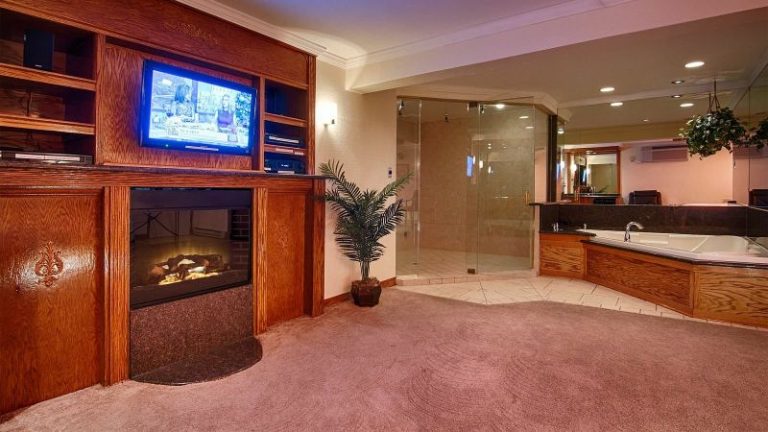 Sybaris Downers Grove