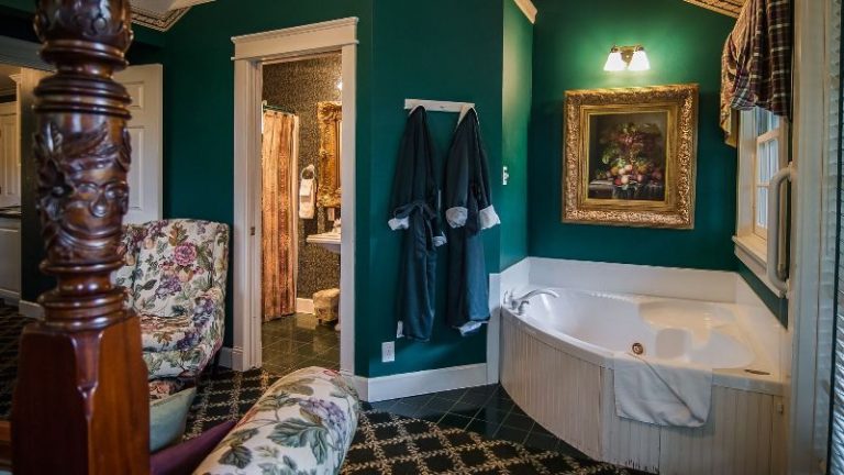The Campbell House Inn