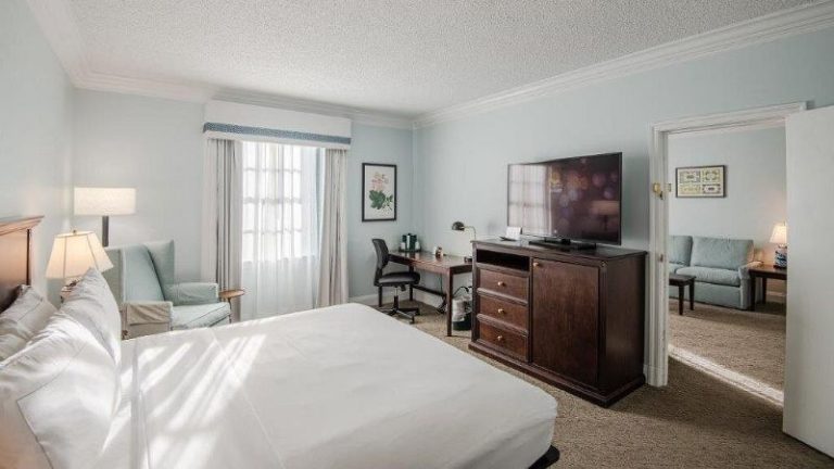 The Founders Inn & Spa Tapestry Collection By Hilton