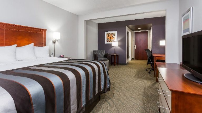 Wingate by Wyndham Chesapeake