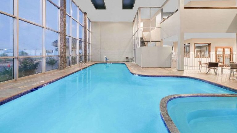 Wyndham Garden Midland