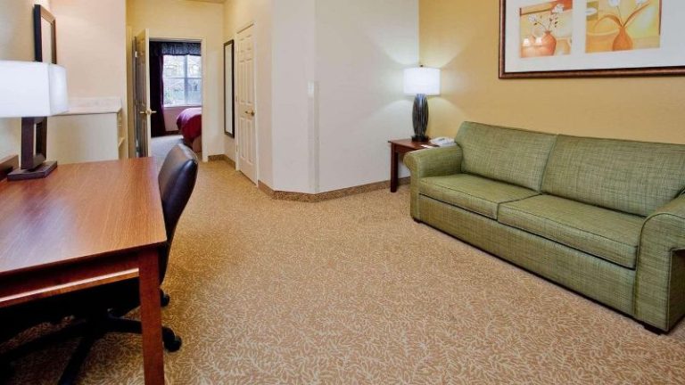 Country Inn & Suites by Radisson, Helen, GA